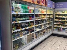 Загрузили холодильники в машину